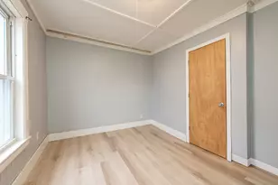 129 Washington St, Rumford, ME 04276 - Photo 13