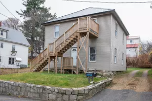 129 Washington St, Rumford, ME 04276 - Photo 7