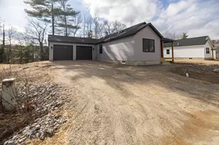 23 Streamside Dr, Auburn, ME 04210 - Photo 3