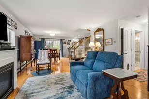 9 Roseberry Ln, Kittery, ME 03904 - Photo 7