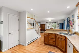 9 Roseberry Ln, Kittery, ME 03904 - Photo 15