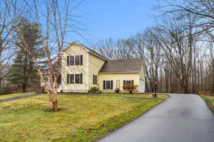 9 Roseberry Ln, Kittery, ME 03904 - Photo 3