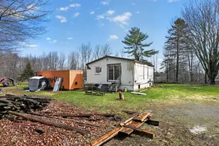 401 Canaan Rd, Pittsfield, ME 04967 - Photo 11