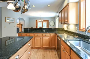 6 Merrill Brook Dr, Scarborough, ME 04074 - Photo 3