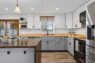 102 Running Brook Rd, Windham, ME 04062 - Photo 9