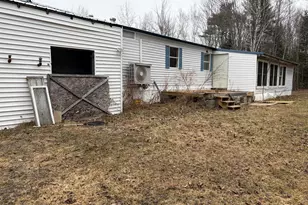 1 Skips Wy, Fairfield, ME 04937 - Photo 3