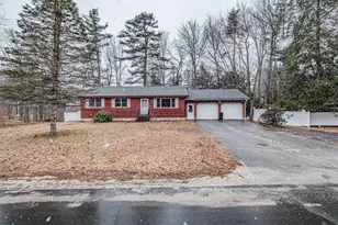 9 Merganser Ln, Topsham, ME 04086 - Photo 3