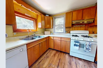 210 Old Harbor Road, Vinalhaven, ME 04863 - Photo 5