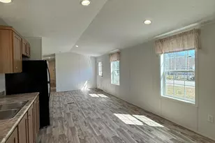 117 Joatmon Dr, Auburn, ME 04210 - Photo 5