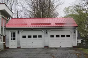 37 Cedar St, East Millinocket, ME 04430 - Photo 3