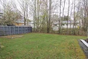 37 Cedar St, East Millinocket, ME 04430 - Photo 5