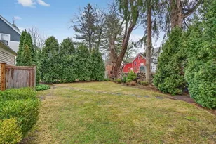 9 Summer St, Kennebunk, ME 04043 - Photo 35