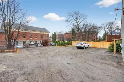 138 Pine Street #3, Portland, ME 04102 - Photo 29