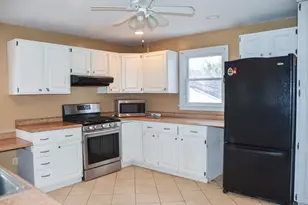 45 Elm Ave, Augusta, ME 04330 - Photo 13