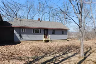 557 Enfield Rd, Lincoln, ME 04457 - Photo 5