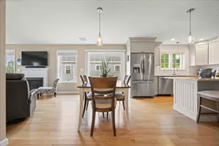 7 Coastal Woods Dr, Kennebunk, ME 04043 - Photo 9