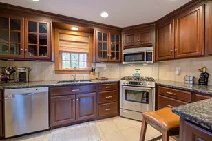 500 Seaside Ave, Saco, ME 04072 - Photo 15