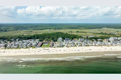 170 E Grand Avenue #4, Old Orchard Beach, ME 04064 - Photo 3