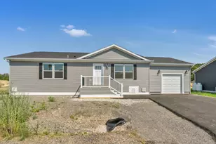 10 Colony Wy, Kittery, ME 03904 - Photo 1