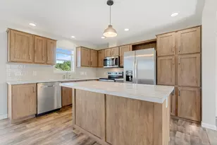 14 Colony Wy, Kittery, ME 03904 - Photo 3