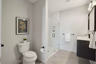 75 Chestnut St, Portland, ME 04101 - Photo 15