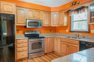 30 Bay Park Dr, Topsham, ME 04086 - Photo 3