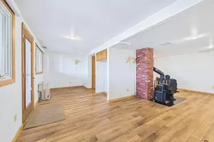 956 Memorial Dr, Winthrop, ME 04364 - Photo 29