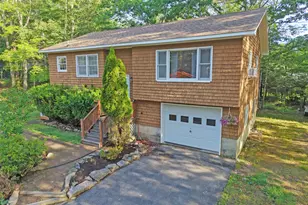 25 Mountainview Dr, Ellsworth, ME 04605 - Photo 1