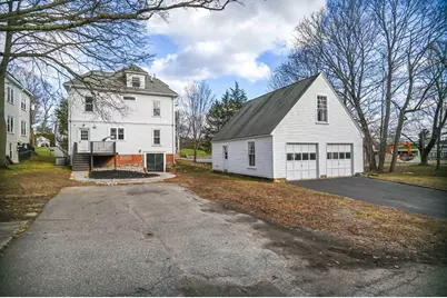 11 Rogers Road, Kittery, ME 03904 - Photo 3