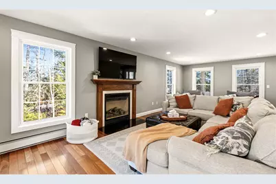 7 Roman Woods Way, Gray, ME 04039 - Photo 11