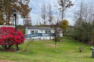 53 Sandalwood Cir, Kittery, ME 03904 - Photo 3