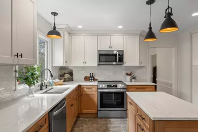 847 Middlesex Road, Topsham, ME 04086 - Photo 19