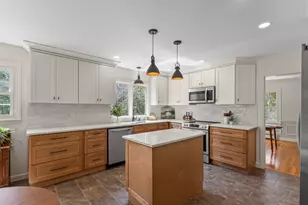 847 Middlesex Rd, Topsham, ME 04086 - Photo 17