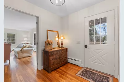 847 Middlesex Road, Topsham, ME 04086 - Photo 7