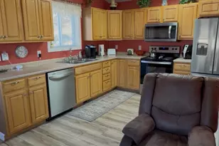 187 Greene St, Sabattus, ME 04280 - Photo 3