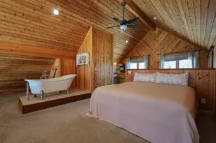 28 City Point Rd, Vinalhaven, ME 04863 - Photo 31