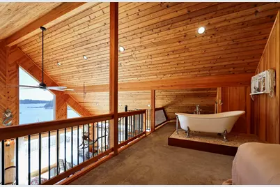 28 City Point Road, Vinalhaven, ME 04863 - Photo 27