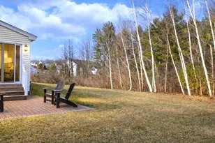 22 Woods Edge Dr, Gorham, ME 04038 - Photo 5