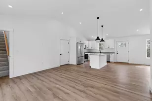 6 Village Green Cir, Oakland, ME 04901 - Photo 13