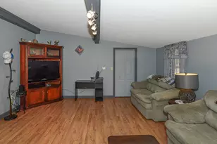 513 S High St, Bridgton, ME 04009 - Photo 9