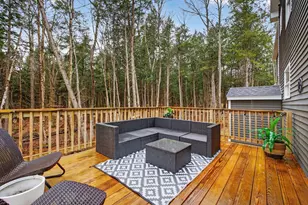 10 Newfield Rd, Freeport, ME 04032 - Photo 13