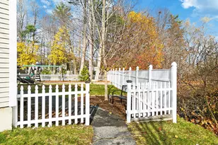 53 Mathews Ave, Waterville, ME 04901 - Photo 5