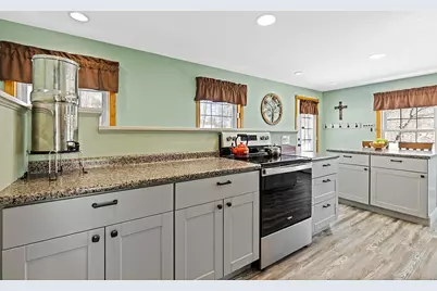 53 Mathews Avenue, Waterville, ME 04901 - Photo 51