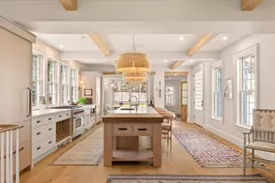 37 South St, Yarmouth, ME 04096 - Photo 1