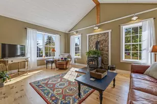 18 Laura Whitney Dr, North Yarmouth, ME 04097 - Photo 5