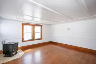 133 Croswell Rd, Farmington, ME 04938 - Photo 9