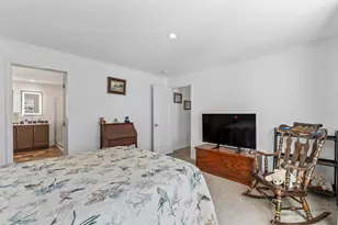 25 Birch St, Winthrop, ME 04364 - Photo 13
