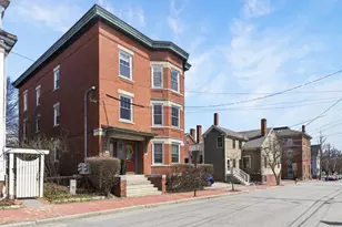 135 Brackett St, Portland, ME 04102 - Photo 3