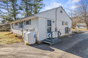 43 Hennessey Ave, Brunswick, ME 04011 - Photo 23