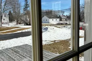 72 Washington St, Eastport, ME 04631 - Photo 11